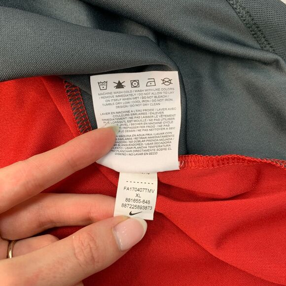 Nike Golf Shirt Mens XL Extra Large Red Gray Performance Dri Fit Polo - Picture 8 of 11
